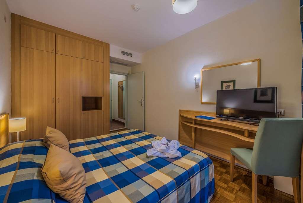 Aminess Vival Casa Velaris Hotel Supetar Quarto foto