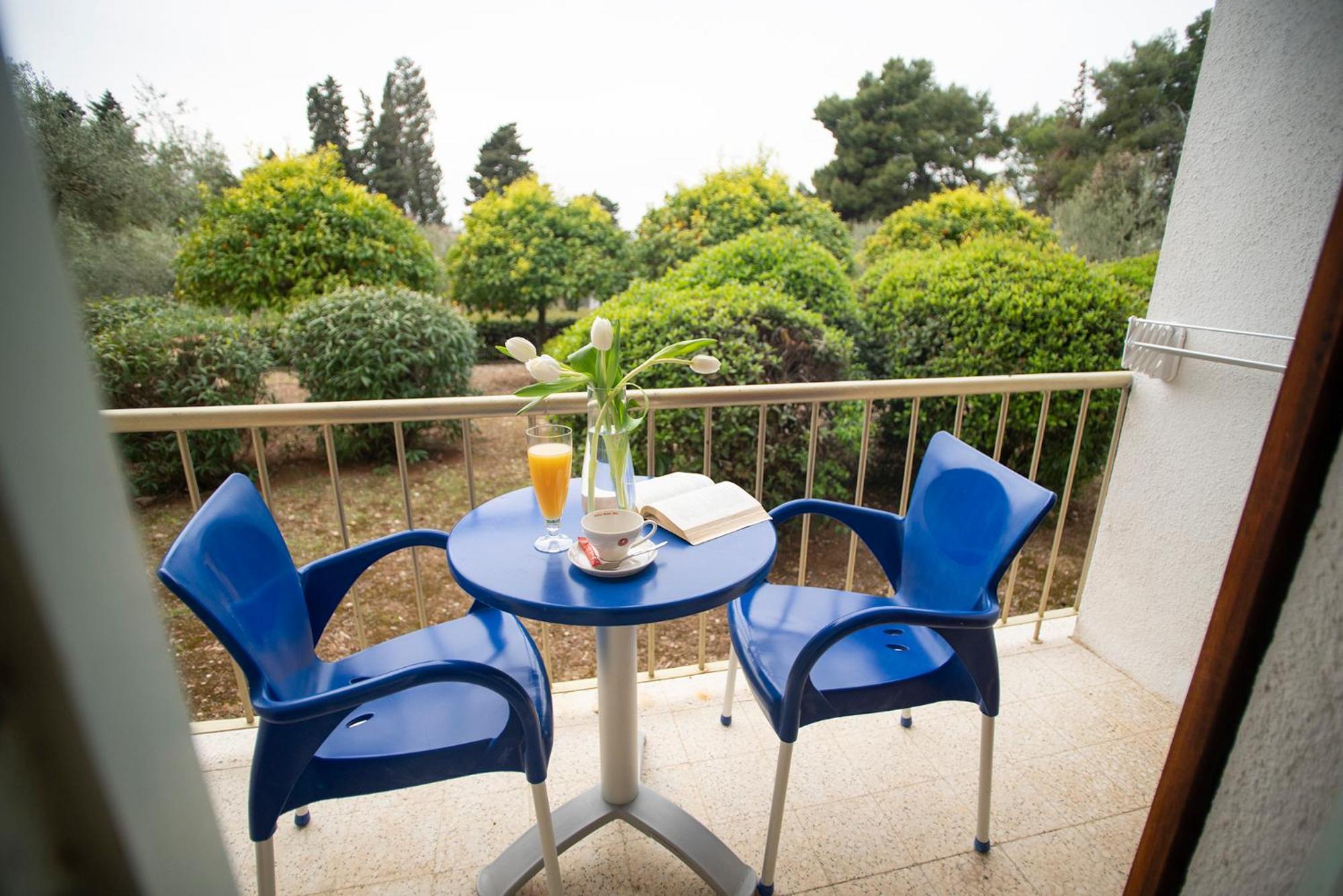 Aminess Vival Casa Velaris Hotel Supetar Exterior foto